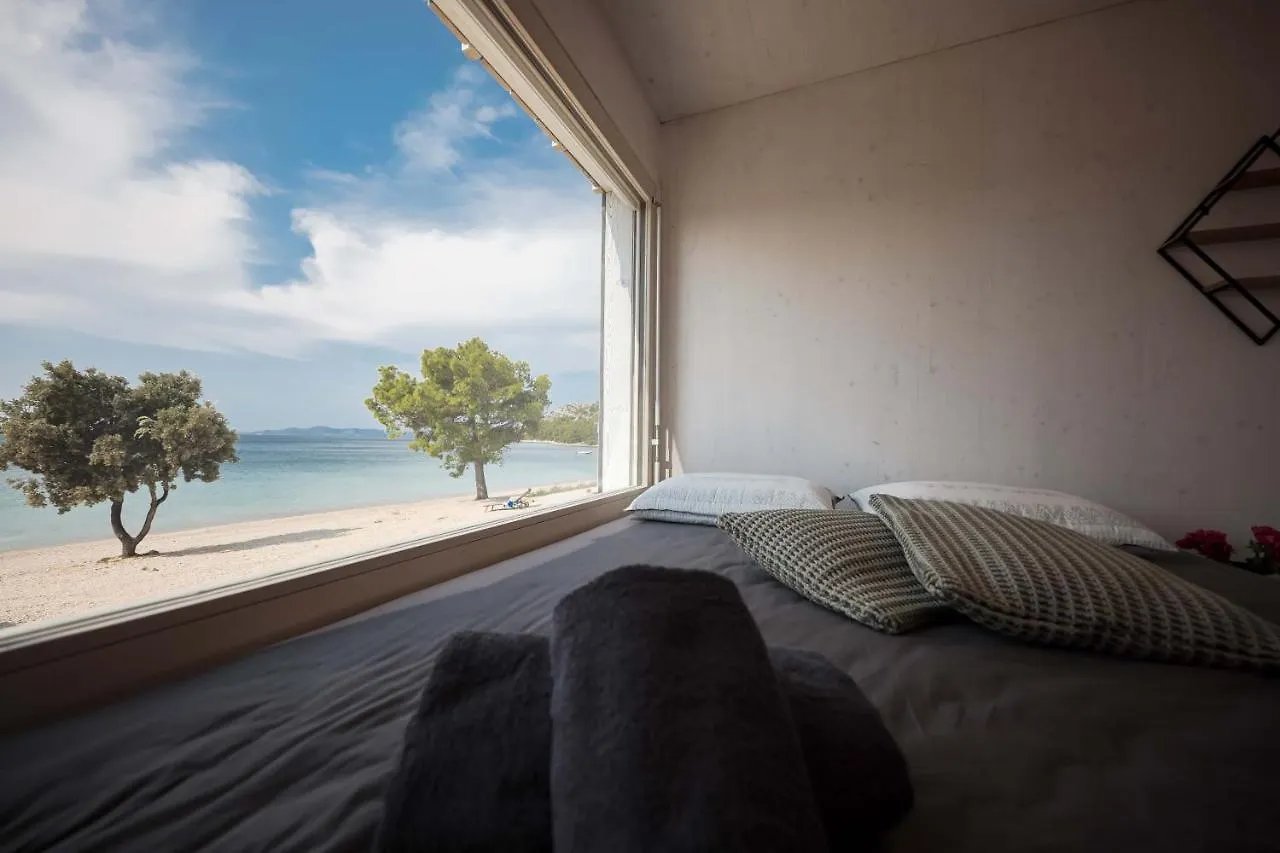 Buqez Eco Resort - Beach Villa 33 - Seaview Drage