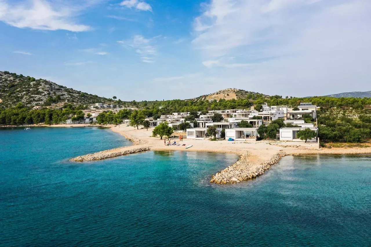 Buqez Eco Resort - Beach Villa 33 - Seaview Drage