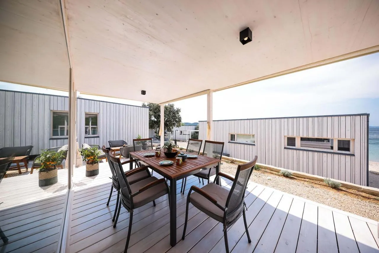 Buqez Eco Resort - Beach Villa 33 - Seaview Drage